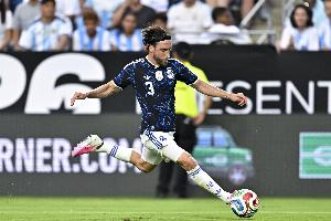 塔利亚菲科：梅西的竞技水准和2022年时不相上下，他十分享受比赛