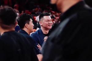 辽宁帮！艾伦，金金，弗格相聚，一如既往的亲近~视频封面