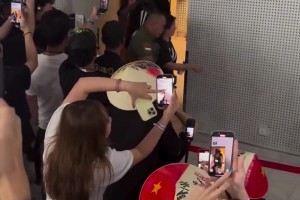 欧文开启印尼行，在雅加达接受采访！视频封面